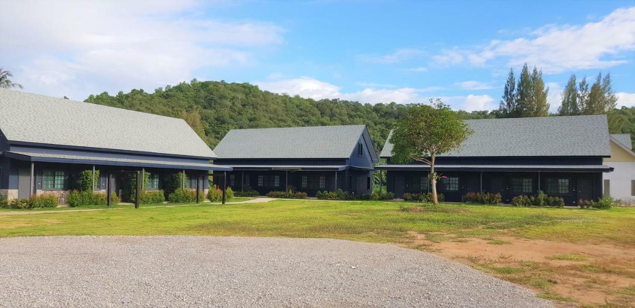 מלון קאו טאו The Barn Hua Hin מראה חיצוני תמונה