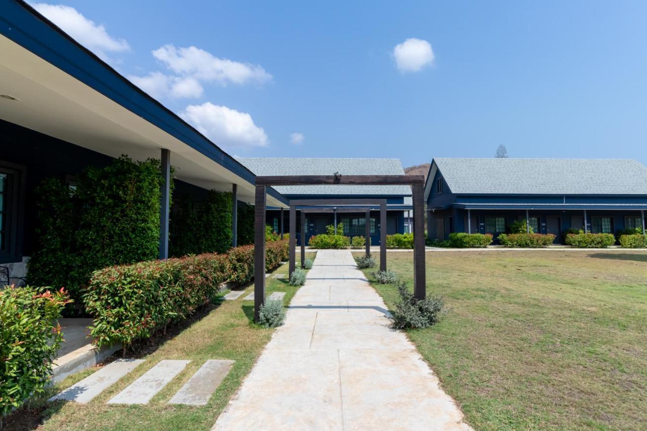 מלון קאו טאו The Barn Hua Hin מראה חיצוני תמונה